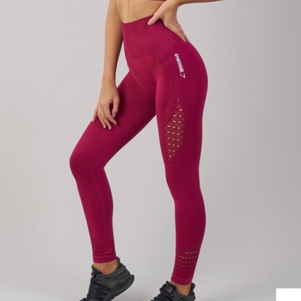 NWOT Gymshark Energy Seamless Beet Size Small